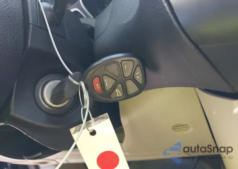 2018 Ford Focus Se z USA, uszkodzony, nr VIN 1FADP3F26JL324518